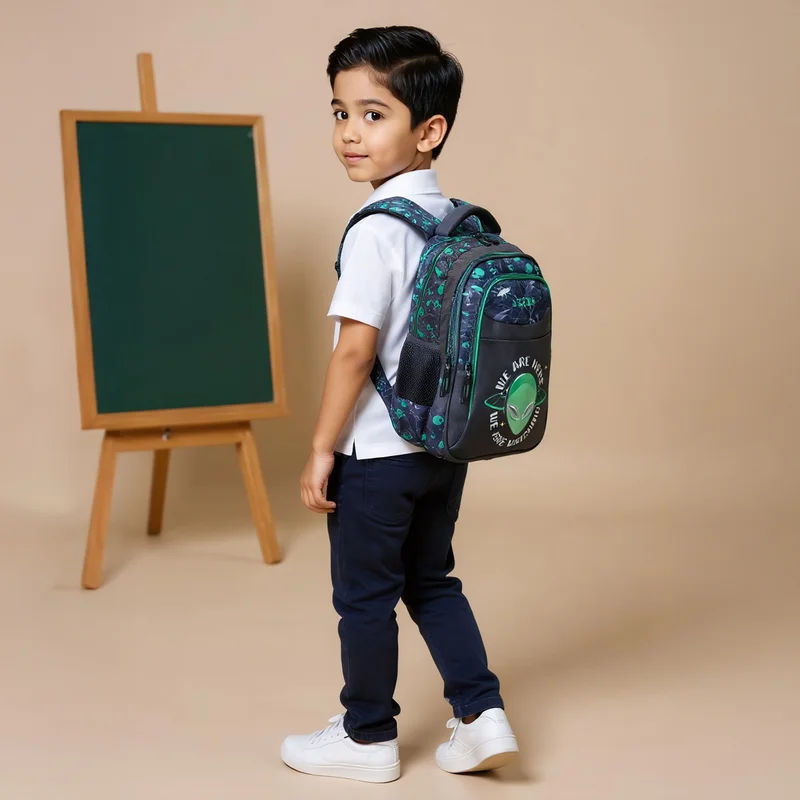 Us Polo Assn  شنطة ظهر 16 بوصة بطبعات فضائي مع أحزمة كتف قابلة للتعديل - 29x17x42 سم